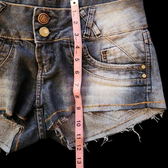 Wide Band Distressed Denim Short Shorts - Picture 6 of 11